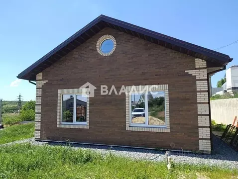 Дом в Волгоградская область, Волгоград Поселок Горная Поляна тер., ул. ...