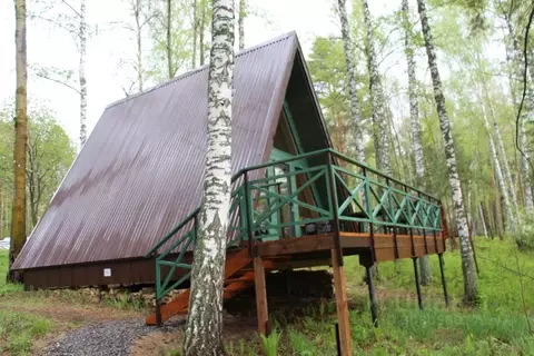 Дом в Томская область, Томский район, Калтайское с/пос, База отдыха ...