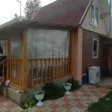 Дом в Омская область, Любинский район, пос. Камышловский  (30 м)