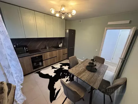 2-к кв. Москва Лобненская ул., 13К2 (64.0 м)