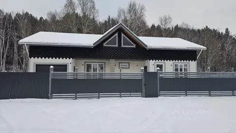 Дом в Иркутская область, Иркутский муниципальный округ, д. Карлук  ...