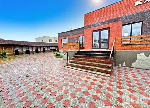 Помещение свободного назначения в Саратовская область, Саратов ул. ...