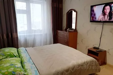 1-к кв. Ямало-Ненецкий АО, Новый Уренгой Сибирская ул., 17Б (78.0 м)