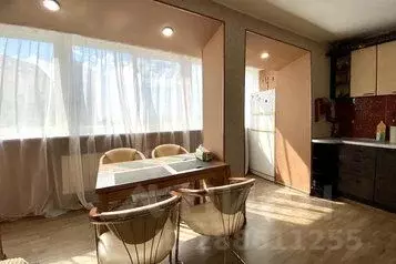 3-к кв. Приморский край, Владивосток ул. Бестужева, 15 (90.0 м)