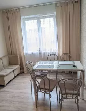 3-к кв. Санкт-Петербург просп. Королева, 69 (75.8 м)
