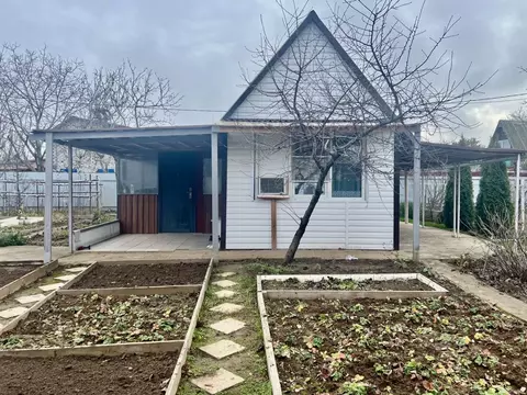 Дом в Волгоградская область, Волжский Взморье СНТ, ул. Малиновая (23 ...