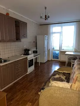 1-к кв. Омская область, Омск просп. Комарова, 15 (49.8 м)