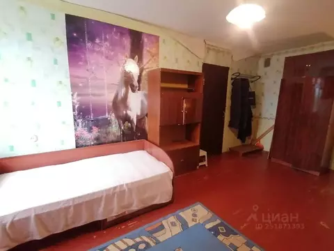 Комната Новгородская область, Великий Новгород ул. Саши Устинова, 3