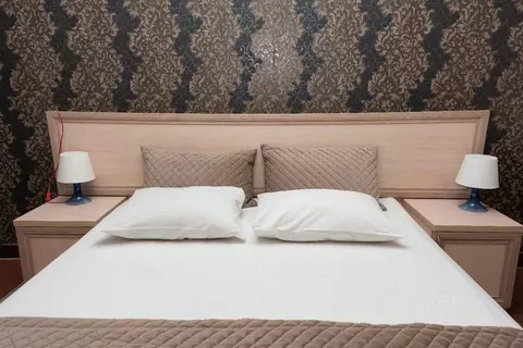 Комната Нижегородская область, Нижний Новгород ул. Страж Революции, 33 ...