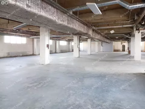 Склад (942.4 м)