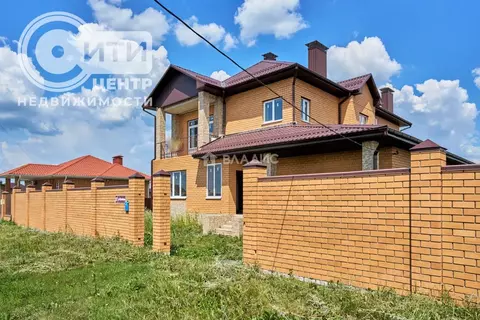 Дом в Воронежская область, с. Новая Усмань ул. Кулибина, 57 (258 м)