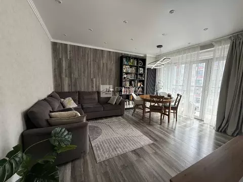 Продается 3-комнатная квартира