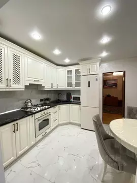 6-к кв. Кабардино-Балкария, Нальчик ул. Киримова (130.0 м)