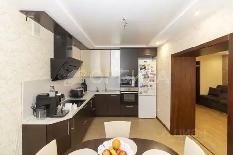 2-к кв. Тюменская область, Тюмень ул. Самарцева, 3 (63.2 м)