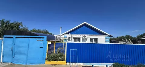Дом в Волгоградская область, Среднеахтубинский район, Куйбышевское ...