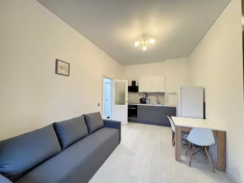 1-к кв. Санкт-Петербург пос. Стрельна, просп. Буденного, 20к1 (33.8 м)