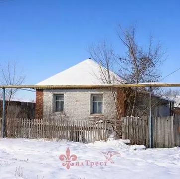 Дом в Белгородская область, Белгородский район, Хохловское с/пос, с. ...