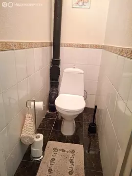 2-комнатная квартира: Мурманск, Комсомольская улица, 3 (64 м)