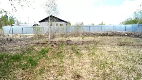 Участок в Тюменская область, Тюмень СОСН Изыскатель тер., ул. Вишневая ...