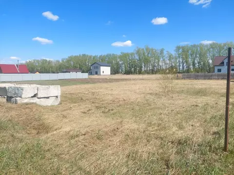 Участок в Алтайский край, Павловский район, пос. Комсомольский ул. ...