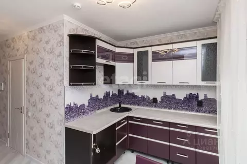 1-к кв. Тюменская область, Тюмень ул. 50 лет Октября, 57Бк2 (31.4 м)