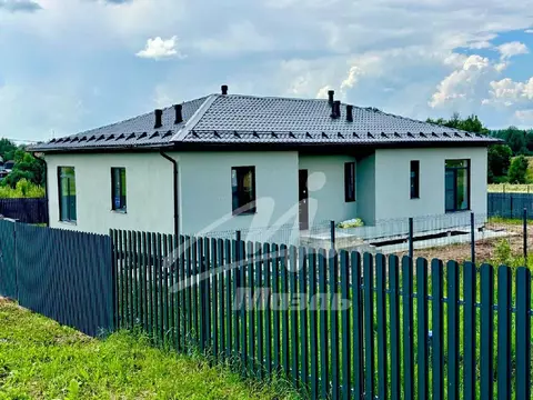 Продается коттедж в КП Долина Озер