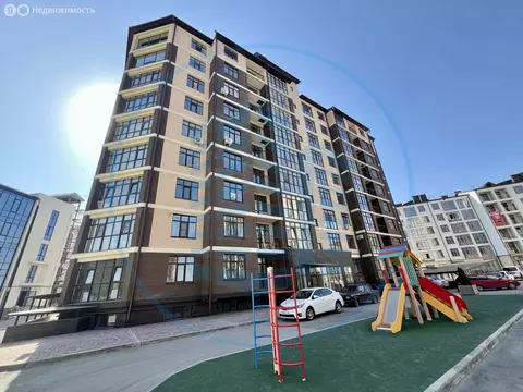 2-комнатная квартира: Ессентуки, Октябрьская улица, 8/5 (74.4 м)