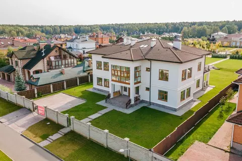 Коттедж в Москва д. Милюково, Чистые Ключи кп, 93 (690 м)