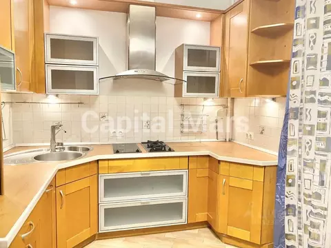 3-к кв. Москва Малая Бронная ул., 38 (95.0 м)