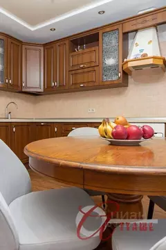 2-к кв. Омская область, Омск ул. Степанца, 2 (65.0 м)