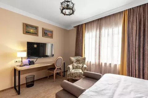 Комната Тюменская область, Тюмень ул. Хохрякова, 8А