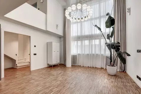 3-к кв. Москва Новинский бул., 25к1 (100.0 м)