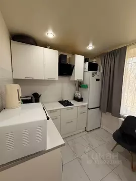 2-к кв. Москва ул. Алексея Дикого, 5К2 (38.6 м)