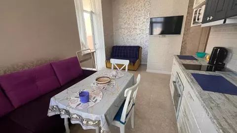 1-к кв. Крым, Ялта ул. Красноармейская, 13 (50.0 м)