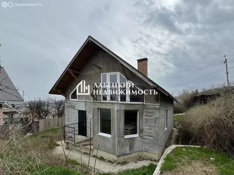 Дом в Феодосия, улица Пелюхни, 11 (129.5 м)