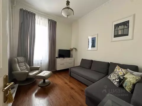 3-к кв. Санкт-Петербург ул. Марата, 33 (37.9 м)