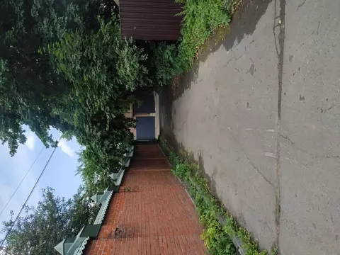 Продается дом в пос. Новоивановское