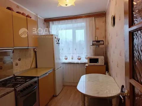 3-к кв. Чувашия, Шумерля Октябрьская ул., 11 (59.4 м)