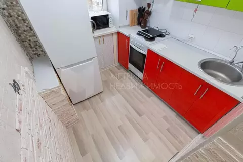 1-к кв. Тюменская область, Тюмень Военная ул., 15 (29.1 м)