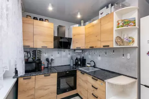 2-к кв. Тюменская область, Тюмень ул. Мельникайте, 95 (42.9 м)