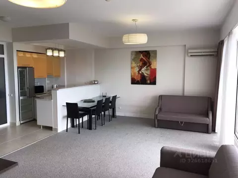 3-к кв. Крым, Алушта ул. Краснофлотская, 1к10 (250.0 м)