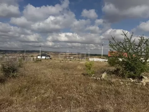 Участок в Крым, Симферопольский район, Чистенское с/пос, с. Левадки, ...