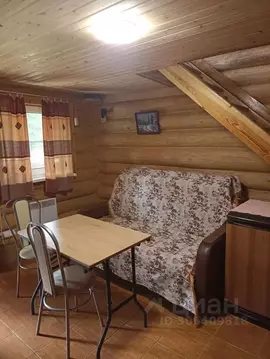 Дом в Ленинградская область, Волховский район, Хваловское с/пос, д. ...