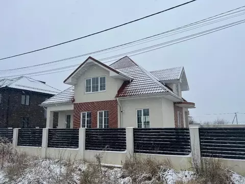 Дом в Калининградская область, Гурьевский муниципальный округ, пос. ...