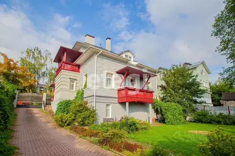 Дом в Вологодская область, Вологда наб. 6-й Армии, 153А (355 м)