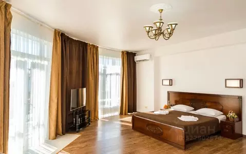 Комната Крым, Феодосия муниципальный округ, с. Береговое пер. ...