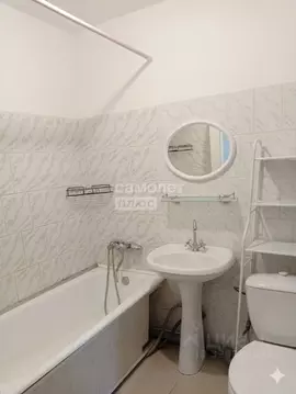 1-к кв. Омская область, Омск просп. Комарова, 31 (38.5 м)