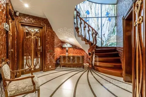 Таунхаус в Москва Большой Овчинниковский пер., 22С1 (154 м)