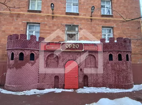 Торговая площадь в Москва ул. Кржижановского, 24/35К3 (327 м)