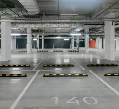 Гараж в Санкт-Петербург Лиговский просп., 242 (13 м)